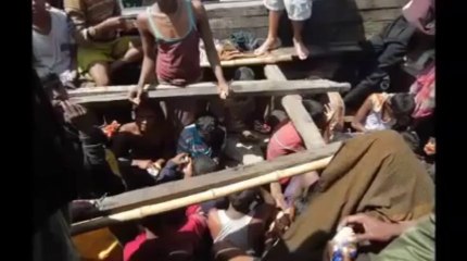 Boat carrying Muslim Rohingya fleeing sinks, over 60 feared dead قارب يحمل اكثر من 60 ملسم روهنجي فارين خوفا من الموت