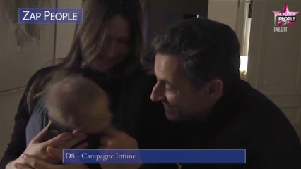 Zap : Nicolas Sarkozy pouponne, Carla Bruni chante