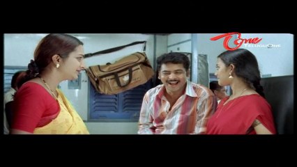 Hilarious Scene Between Sivaji Raja & His Girl Friend