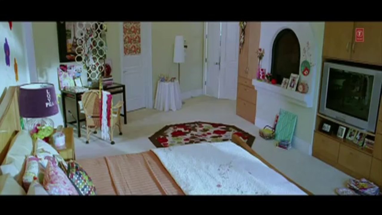 'Tujhe Bhula Diya' (Full Song) Anjaana Anjaani