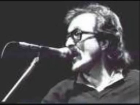 Cem Karaca-Deniz Üstü Köpürür