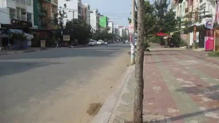Nha mat tien duong ta quang buu quan 8 ban
