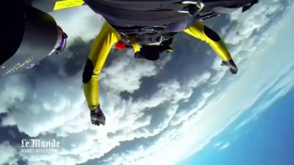 Le vol de "Jetman" devant le mont Fuji