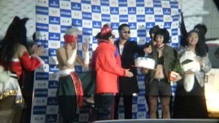【Fancam】131106 Super Junior八周年纪念机场变装秀（吹蜡烛版）