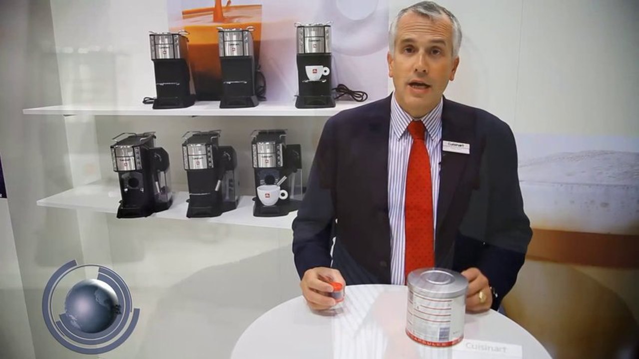 CUISINART crée une machine à café avec Illy
