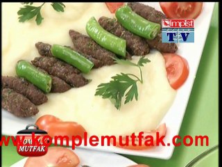 PÜRELİ KURU KÖFTE