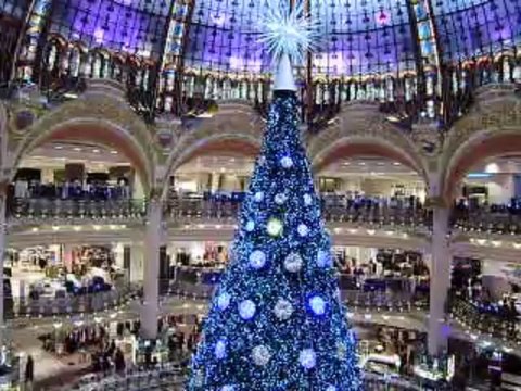 2012 Paris Galeries Lafayette / Sapin de Noël (vidéo 1)