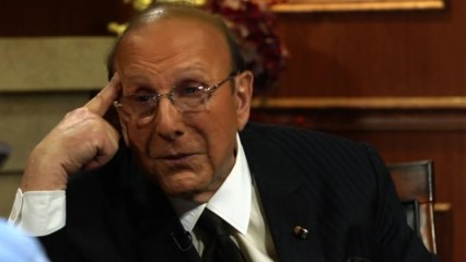 Clive Davis Answers Social Media Questions