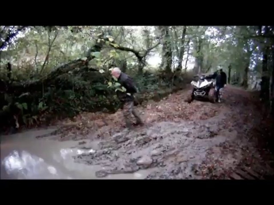 Les quadeurs de la hague!!!!! Toujours croire que ca passe..........