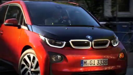 BMW i3 electrifies the city
