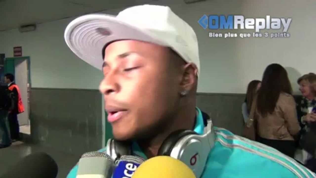Naples - OM : quand A. Ayew enfonce sa défense