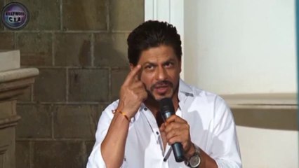 Shahrukh Khan celebrates 48TH BIRTHDAY with fans