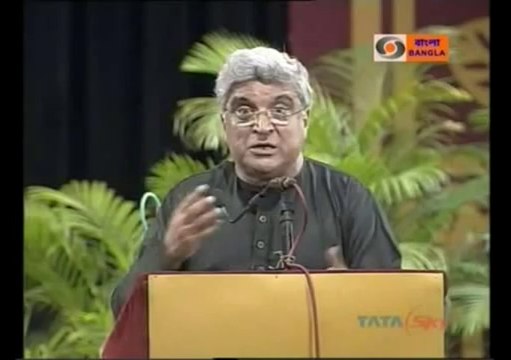Javed Akhtar reciting one of his greatest poem Waqt