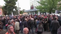 Grecia: desalojan ex TV pública ocupada