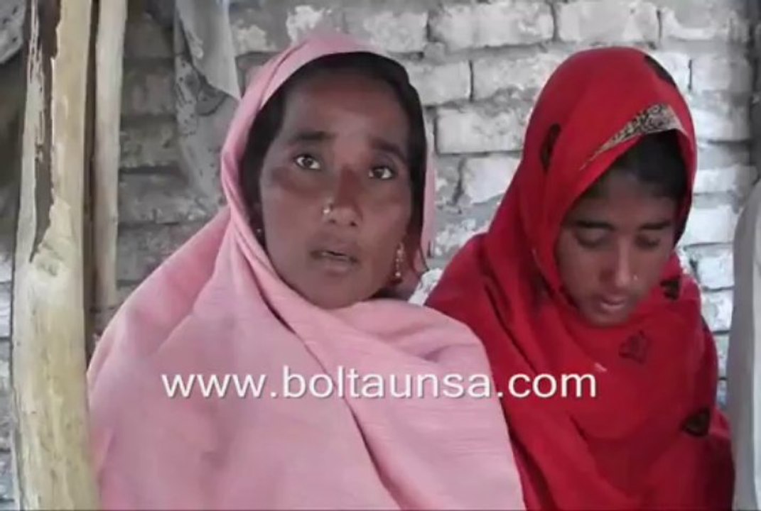 روزی کی تلاش میں ڈیرہ غازی خان سے آئے خانہ بدوشوں سے سود خور نے 30 ہزار قرض کو سود سمیت دو لاکھ پچاس ہہزار بنا دیا