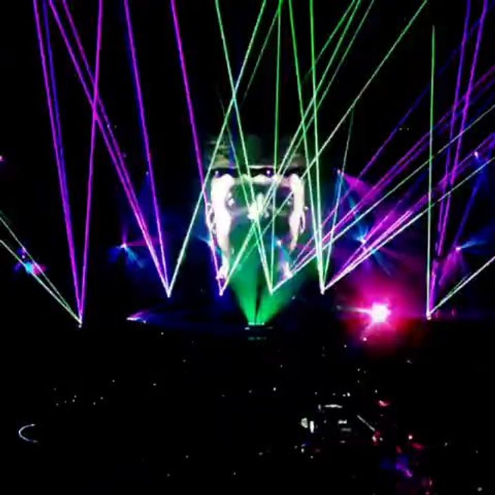 Only when i walk away- Justin Timberlake live B...