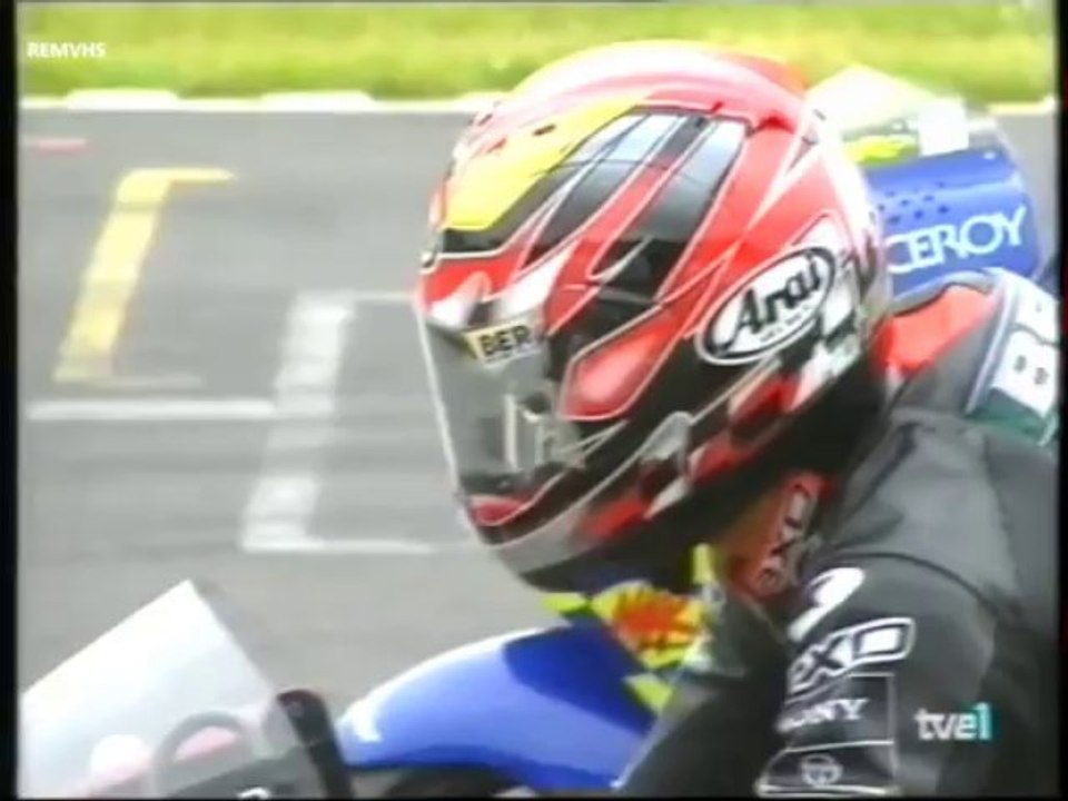 Moto250CCGBretaña7-7-01-1