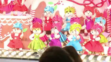 Gwyneth Paltrow unveils Printemps Christmas decorations