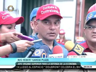 Retienen 150 mil pares de zapatos deportivos en Vargas