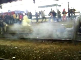 CRS Angoulême manif CPE 2006