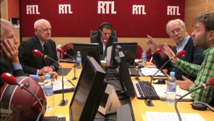 La grogne sociale, le discours de Hollande sur 14-18, la proposition de Mélenchon sur les Bleus du foot