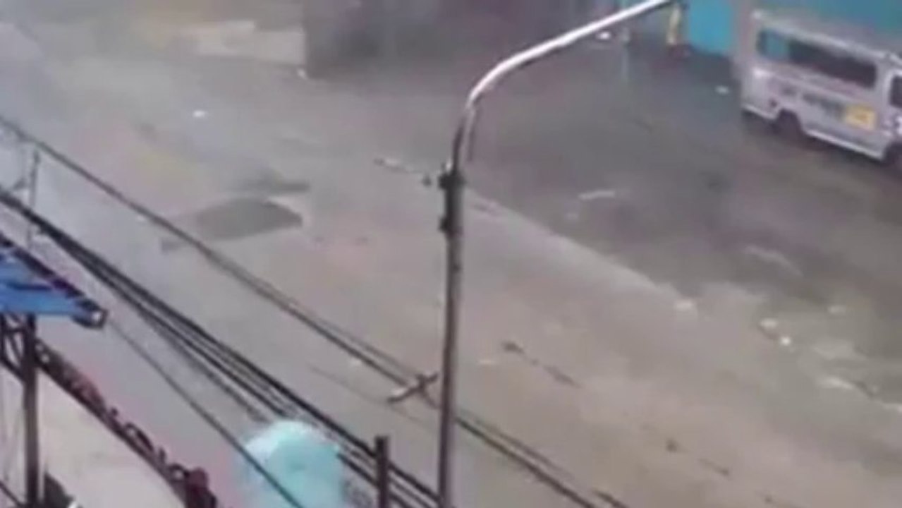 Monster-Taifun 'Haiyan' tobt über Philippinen