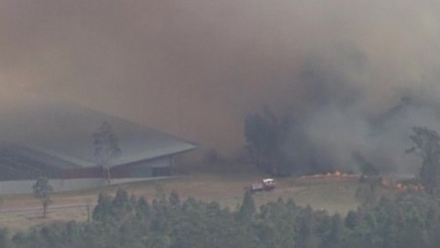 Firefighters battle bushfires in Australia
