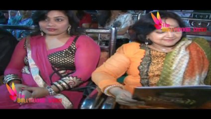 Sizzling Pooja Misrra Caught Without Panty | Uncensored