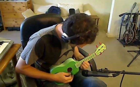 SULTANS OF SWING UKULELE SOLO