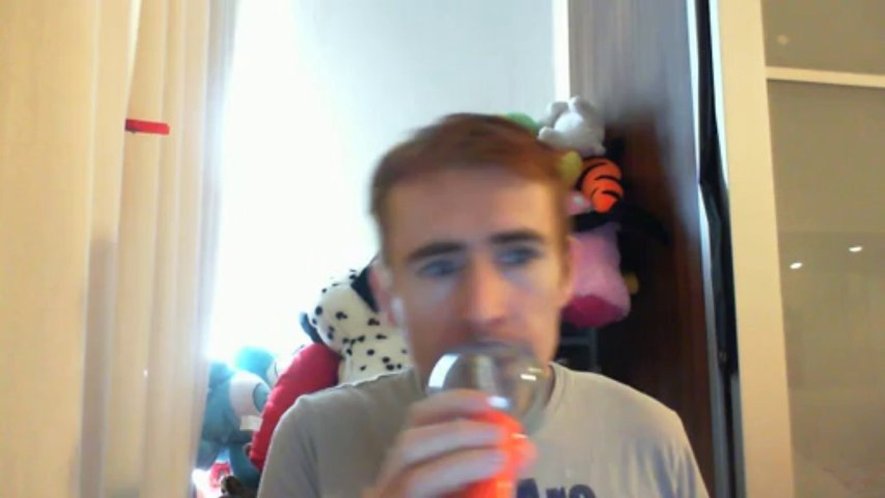 Wiwi égratigne "je veux être un homme" de Véronique Sanson