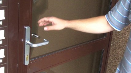 bezpečnostní vchodové dveře - venkovní vchodové dveře