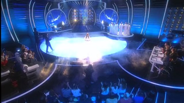 Edurne imita a Eurythmics - Tu cara me suena 3 (Gala 3)