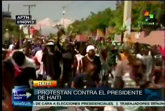 Manifestantes en Haití piden renuncia de Michel Martelly