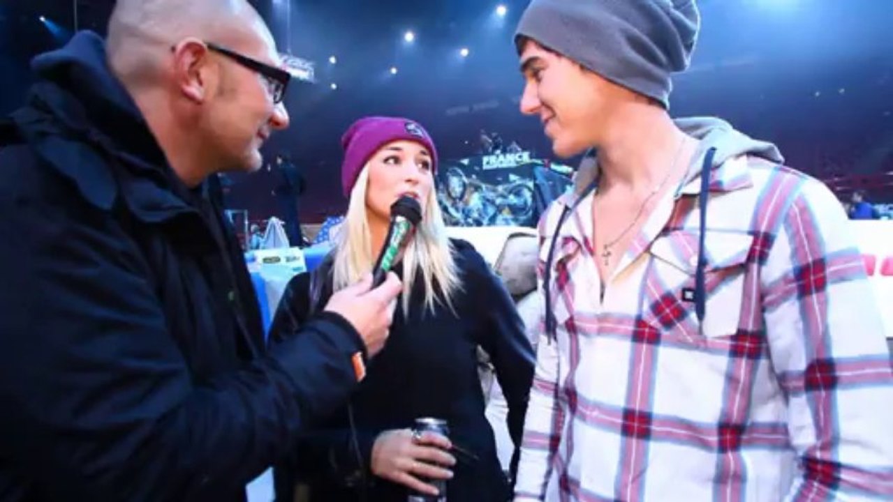 Les spectateurs jugent en à Bercy ! © motoverte.com 2013