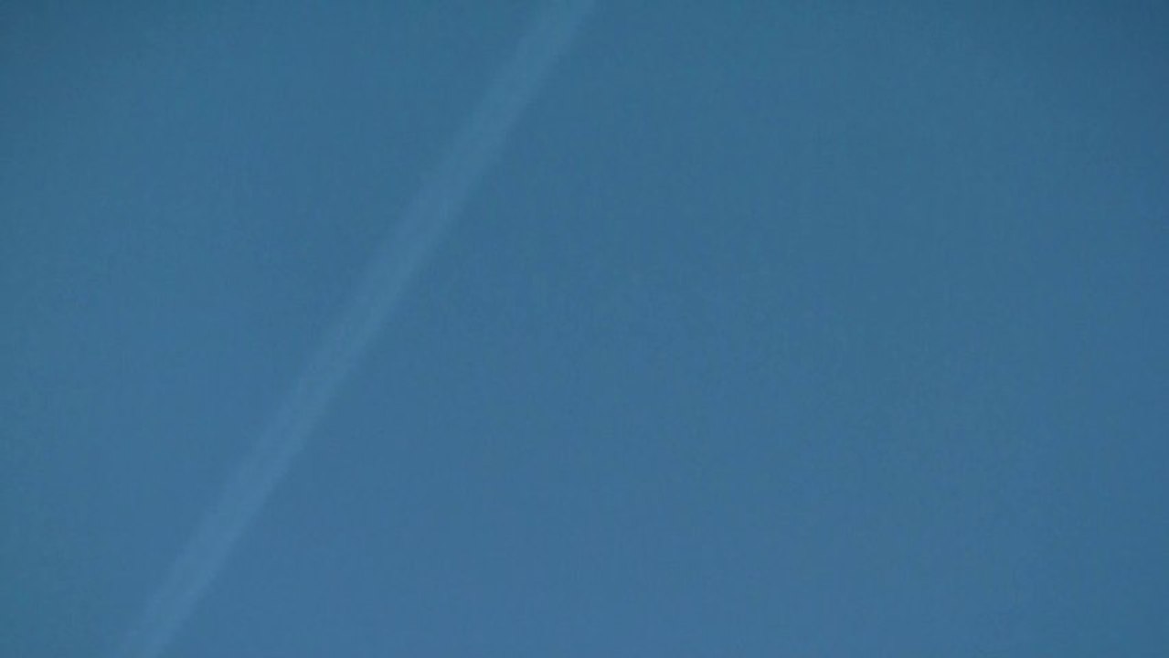 UFO, ORB checking CHEMTRAIL