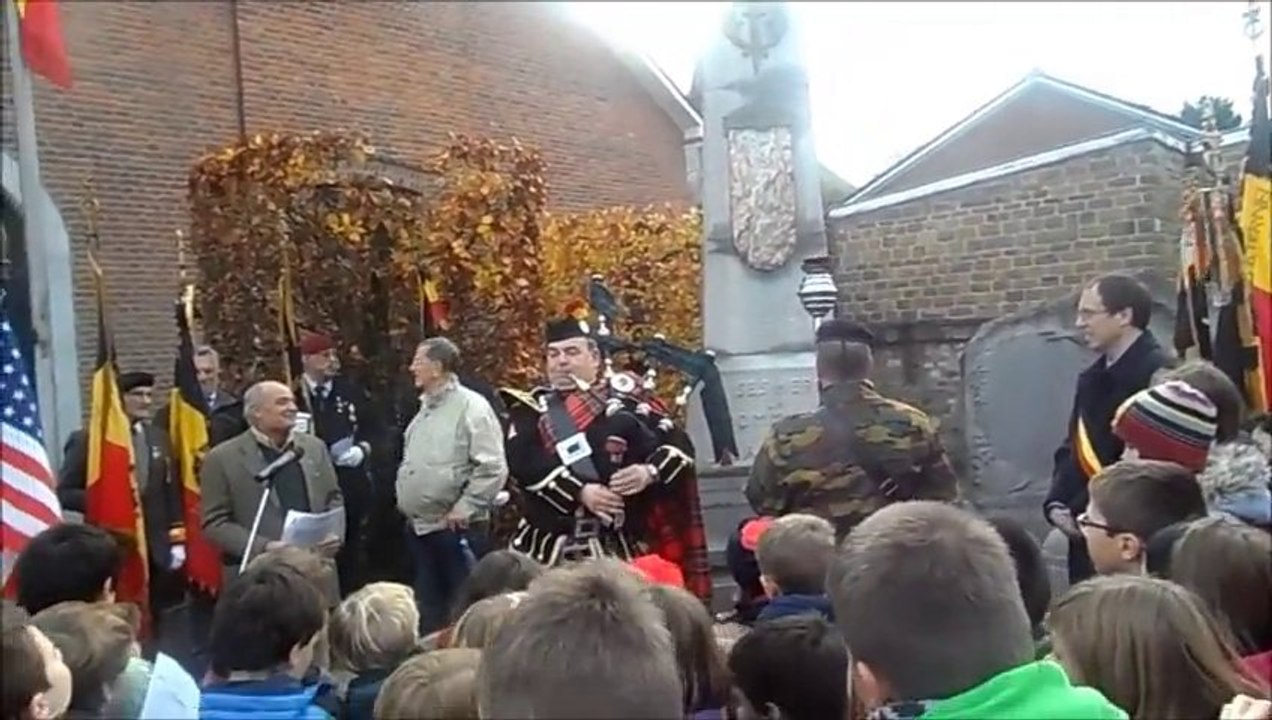 Fête de l'Armistice la cérémonie du relais sacré le vendredi 8 novembre 2013