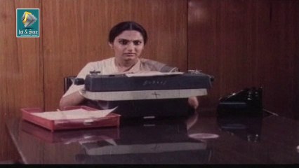 Malayalam comedy movie Oru Kadha Oru Nunakkadha clip 10