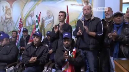 IDEAL STANDARD: INCATENATI IN MUNICIPIO