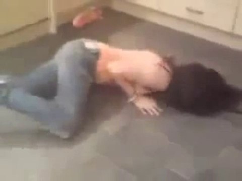 Girl playing skip rope.... FAIL! Headshot!