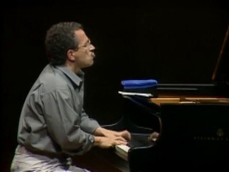 Vor 24 und nach 0 Uhr