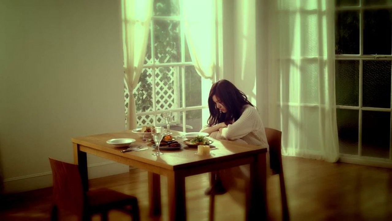 허각 (Huh Gak) - 향기만 남아 (Memory Of Your Scent) MV