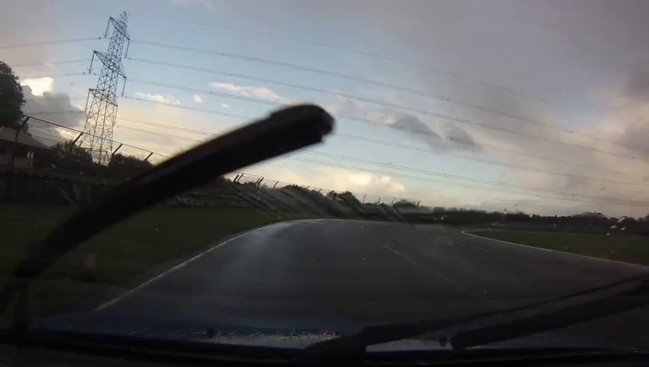 Clio 182 at Castle Combe