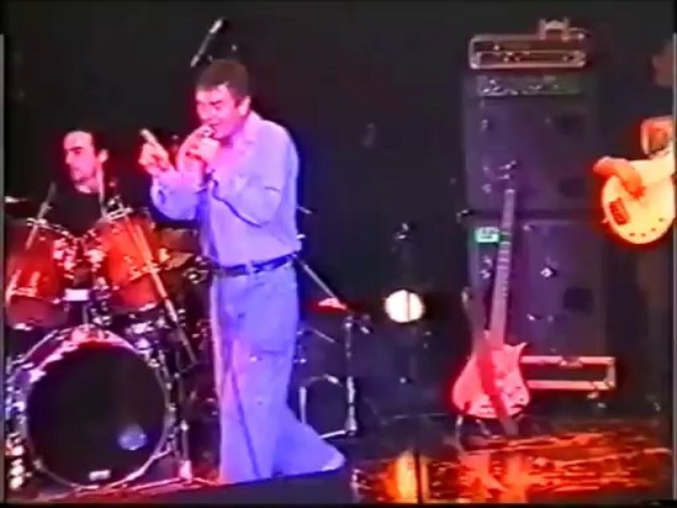 Michel Corringe - La route 2 - Concert au foyer G. Brassens à Beaucourt - 02 février 1999