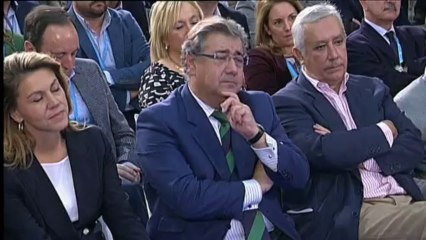 Rajoy promete una España "infinitamente mejor" cuando lleguen las elecciones