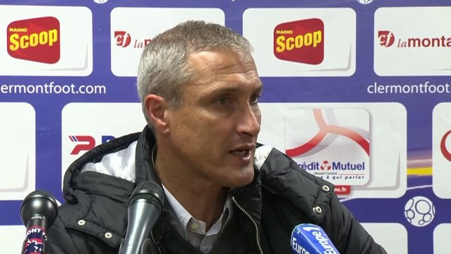 Conférence de presse Clermont Foot - AJ Auxerre (1-1) : Régis BROUARD (CF63) - Bernard CASONI (AJA) - 2013/2014