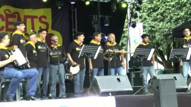 LES W-D.D. MICHOU NEWS - 24 AOUT 2013 MATINEE - HESTIV'OC - CONCERT DE LOS HARDIDETS DE MASEROLAS.