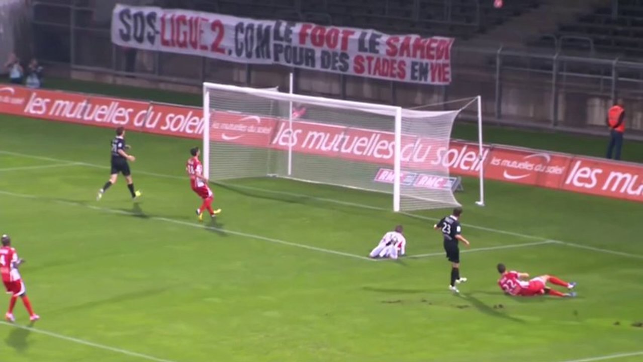 Nîmes Olympique (NIMES) - CA Bastia (CAB) Le résumé du match (14ème journée) - 2013/2014