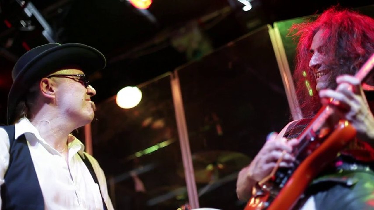 Whitesnake by SNAKEBITE - Crying in the Rain