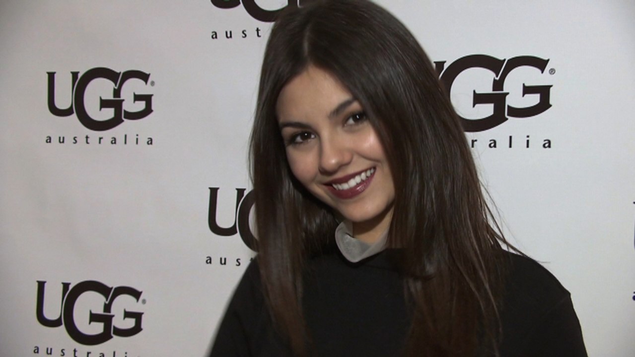 Victoria Justice, Avril Lavigne, Natalie Portman In Celebrity Moments
