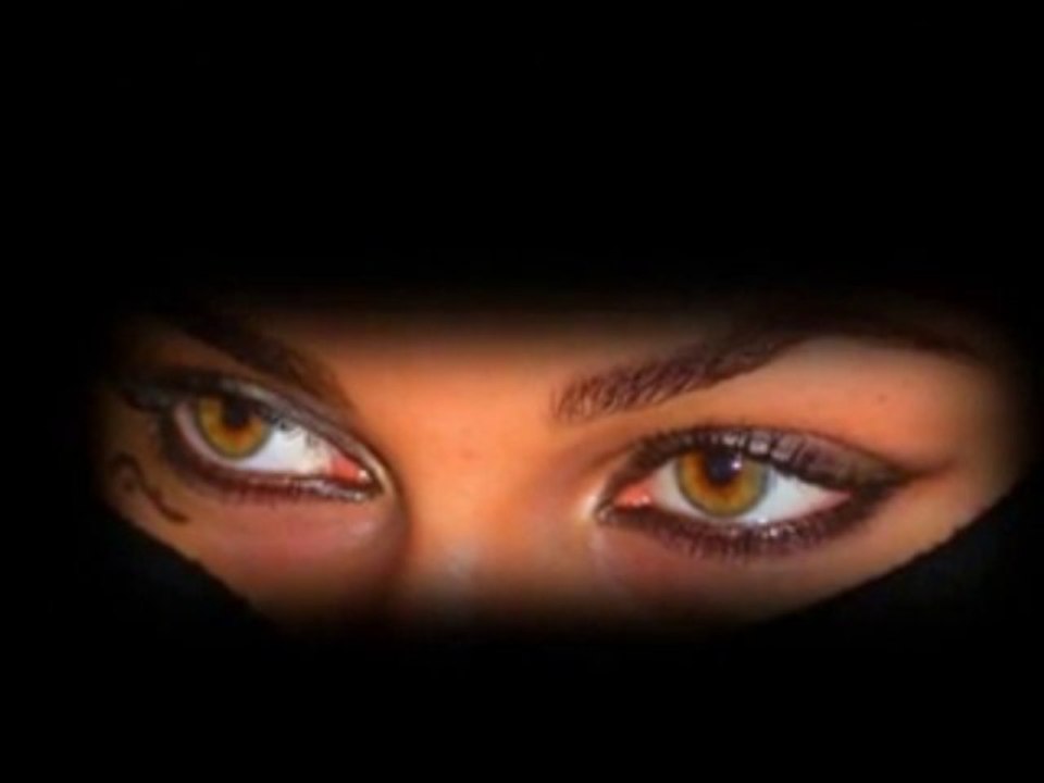 TWOJE TAJEMNICZE OCZY-Imperium